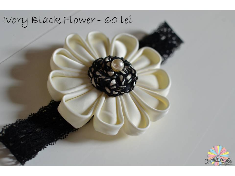 Ivory Black Flower